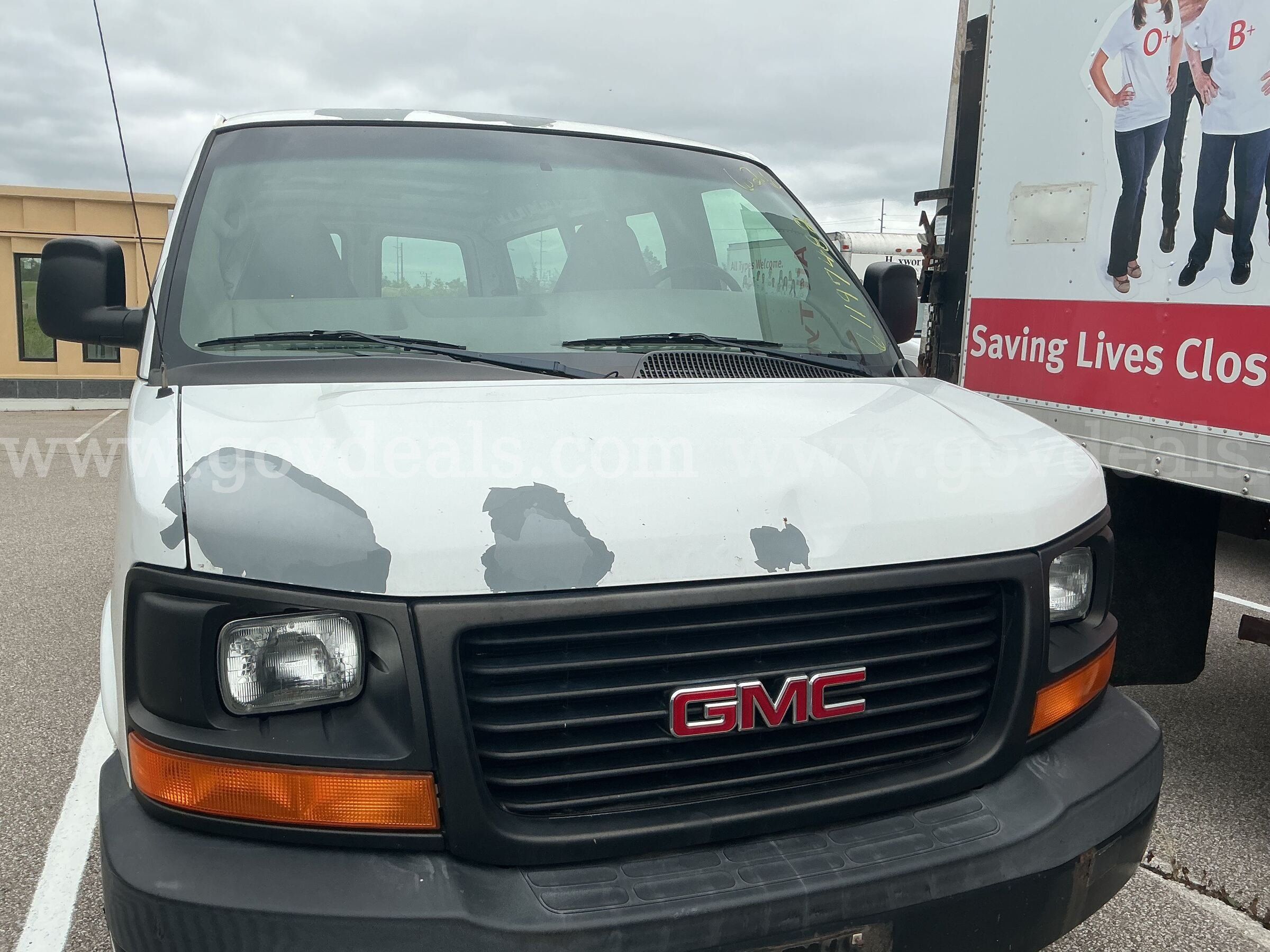 2006 GMC Savana