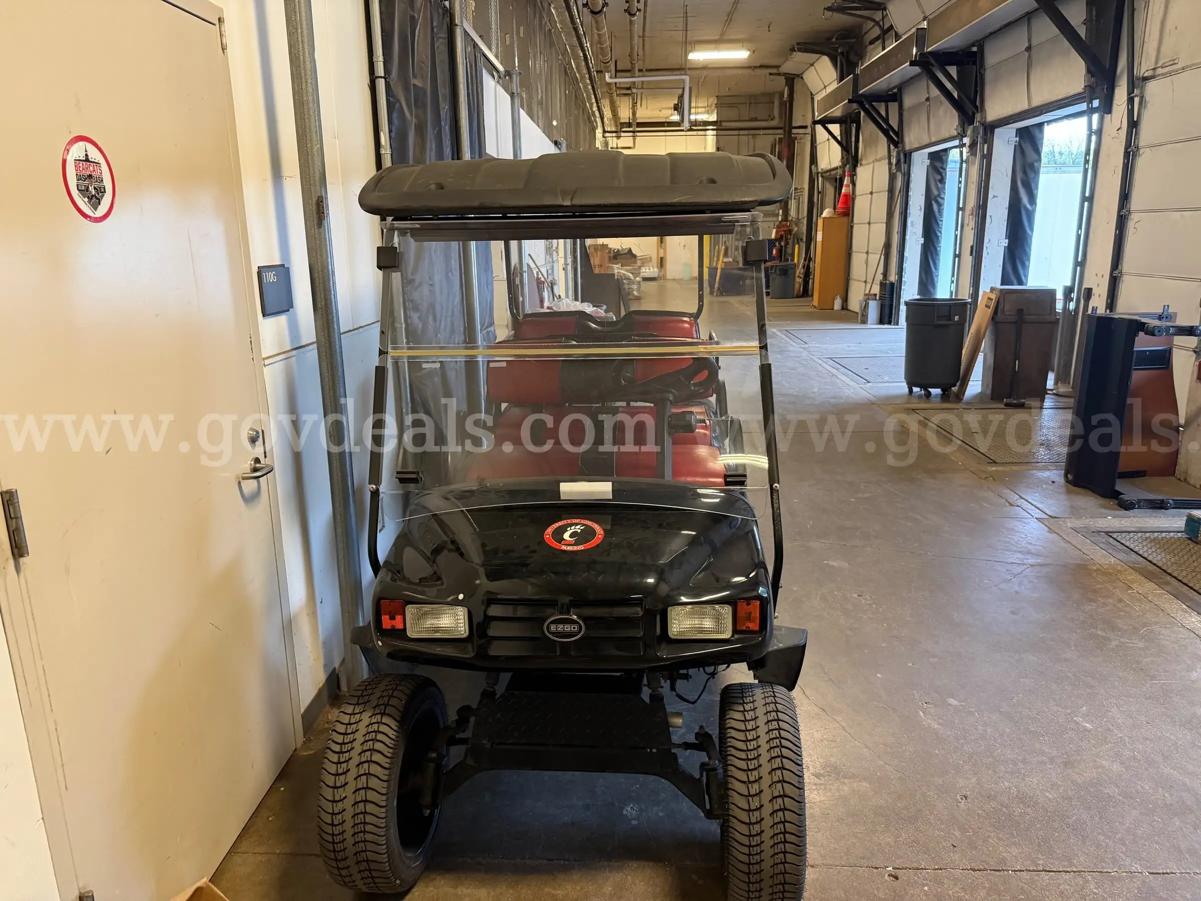 E-Z-GO 6 Seat Electric Golf Cart