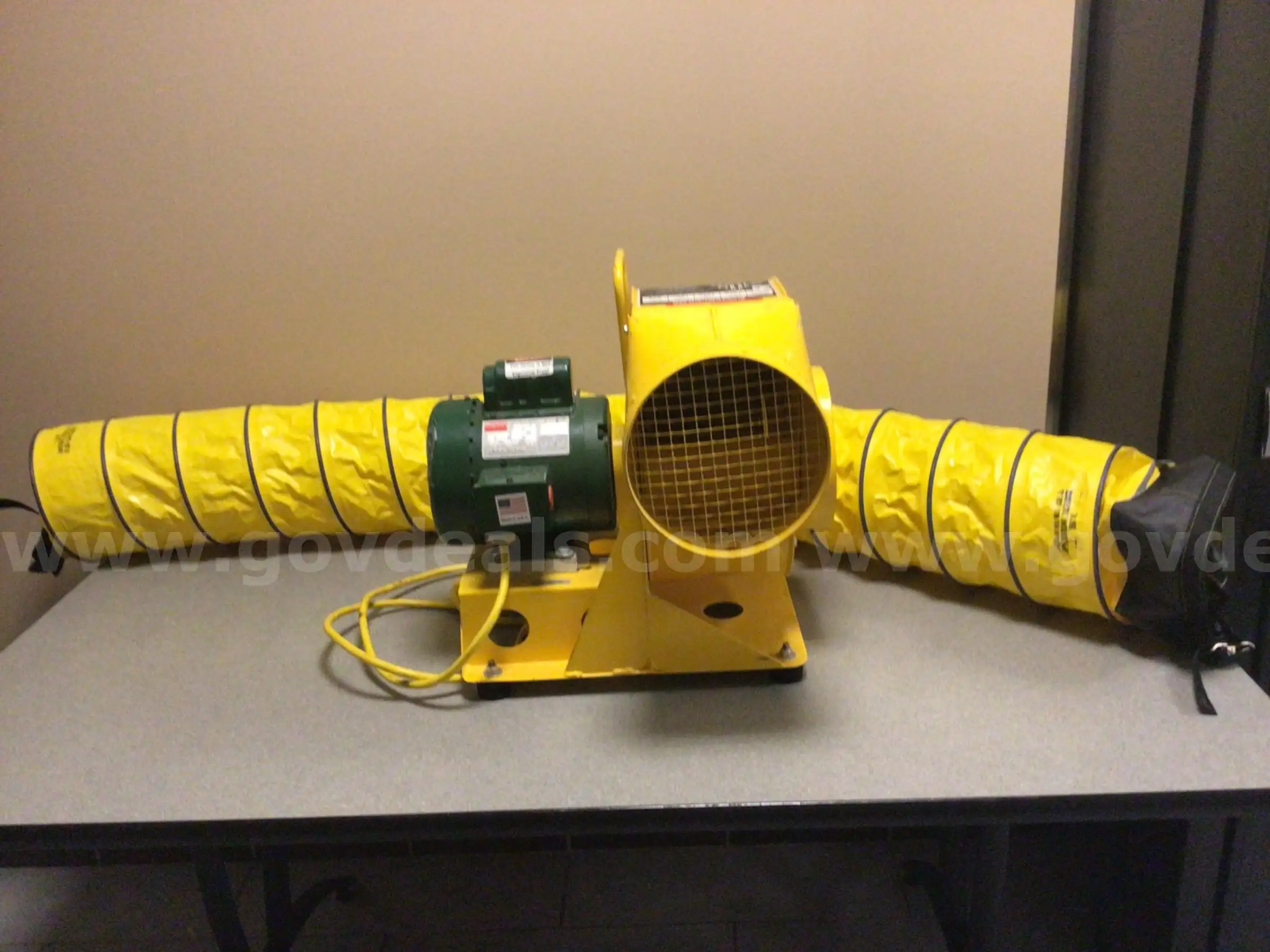Blower w tube