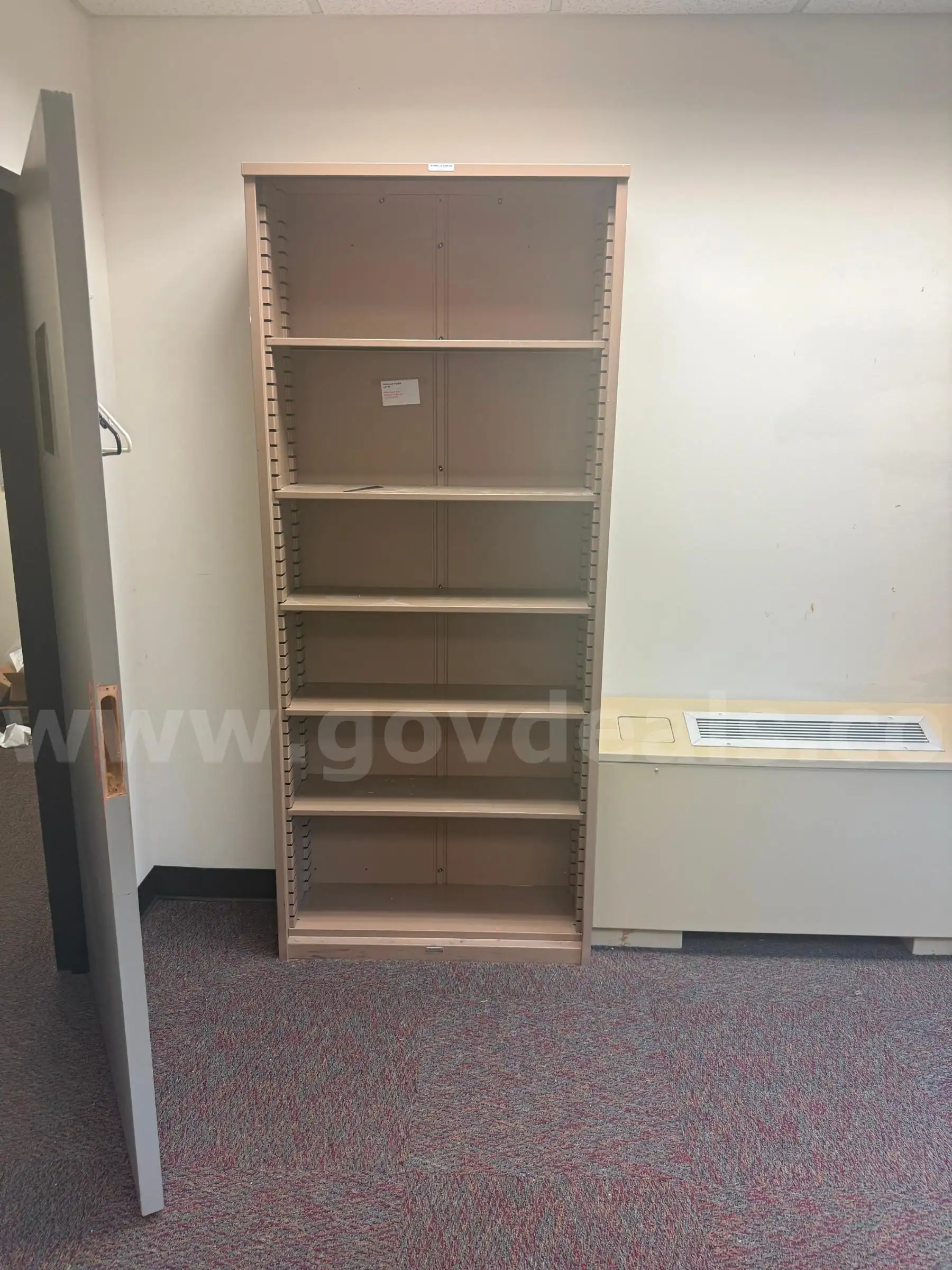One lot of office furniture