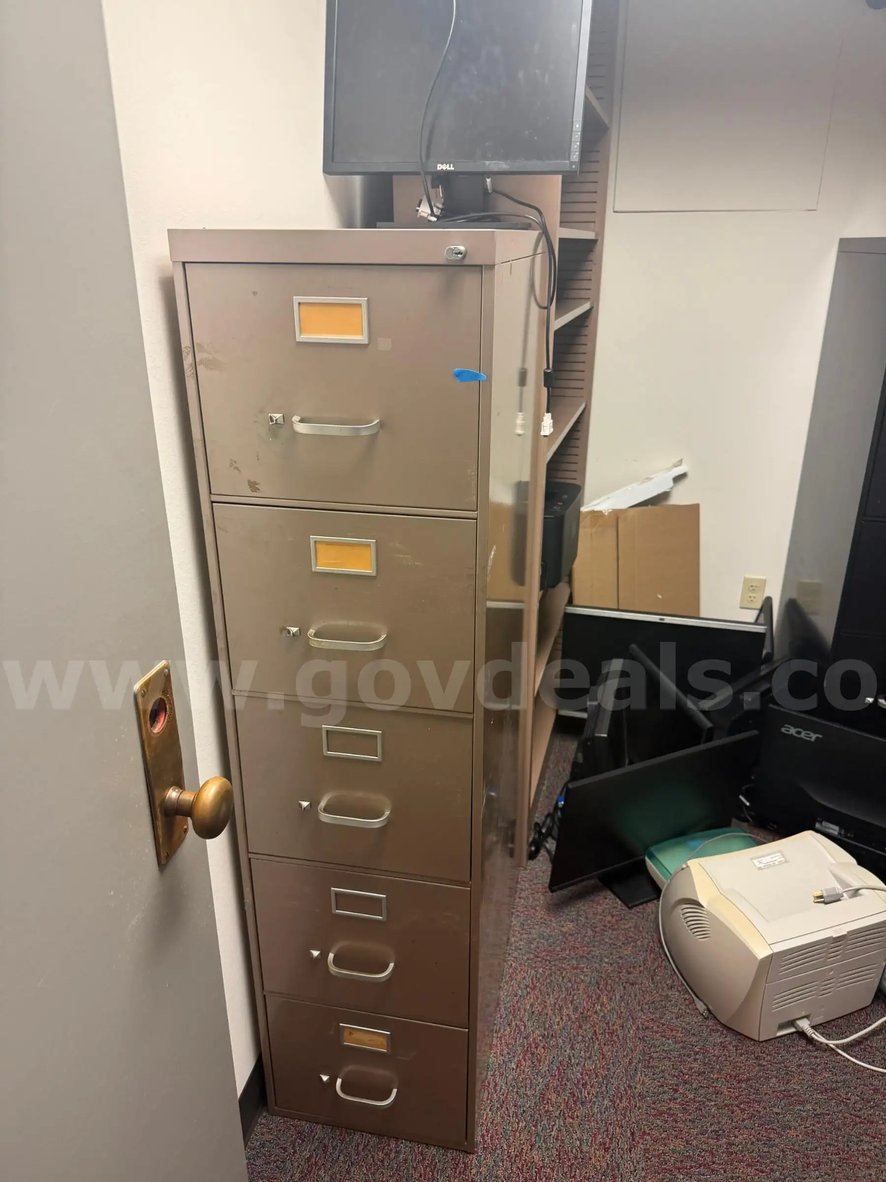 One lot of office furniture