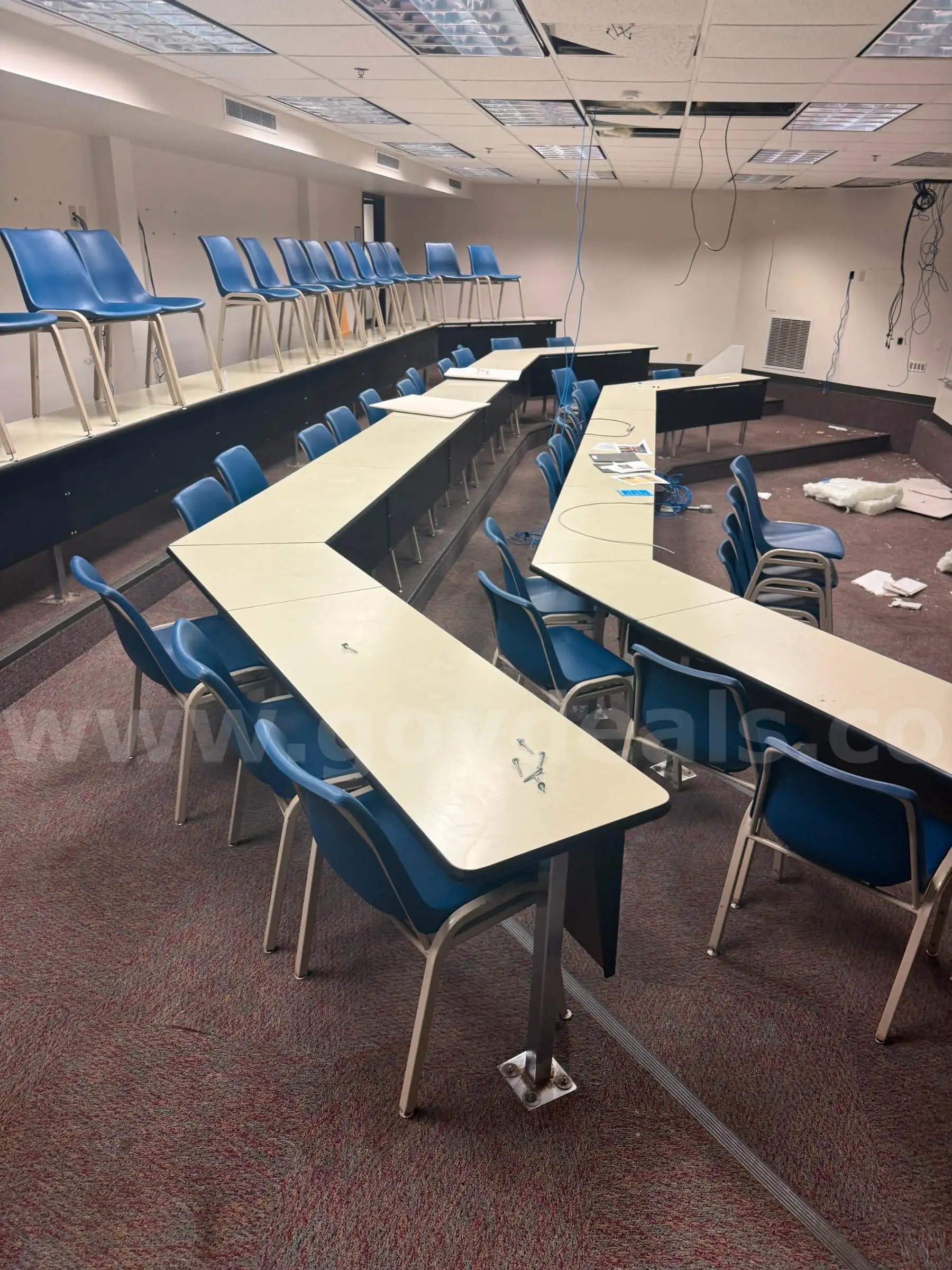 One lot of office furniture