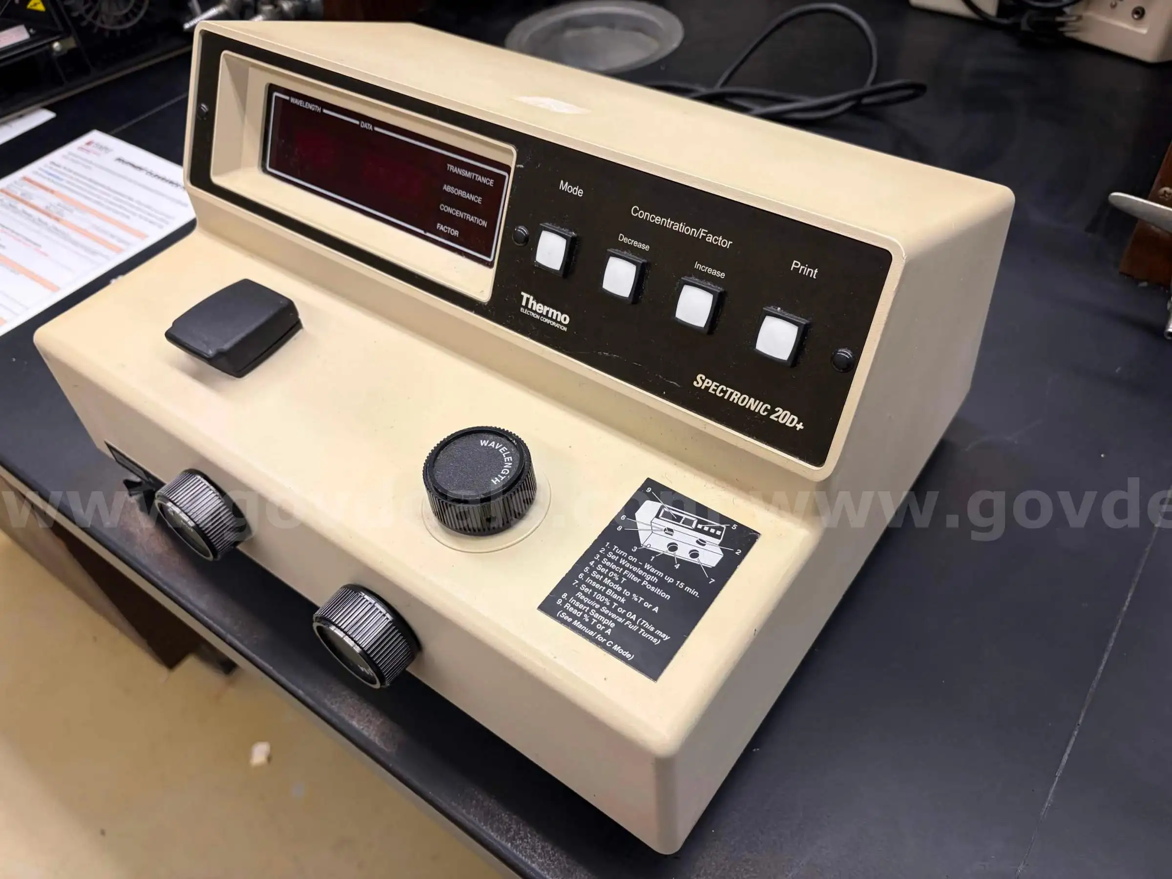 Thermo Fisher 333183 Spectrophotometer