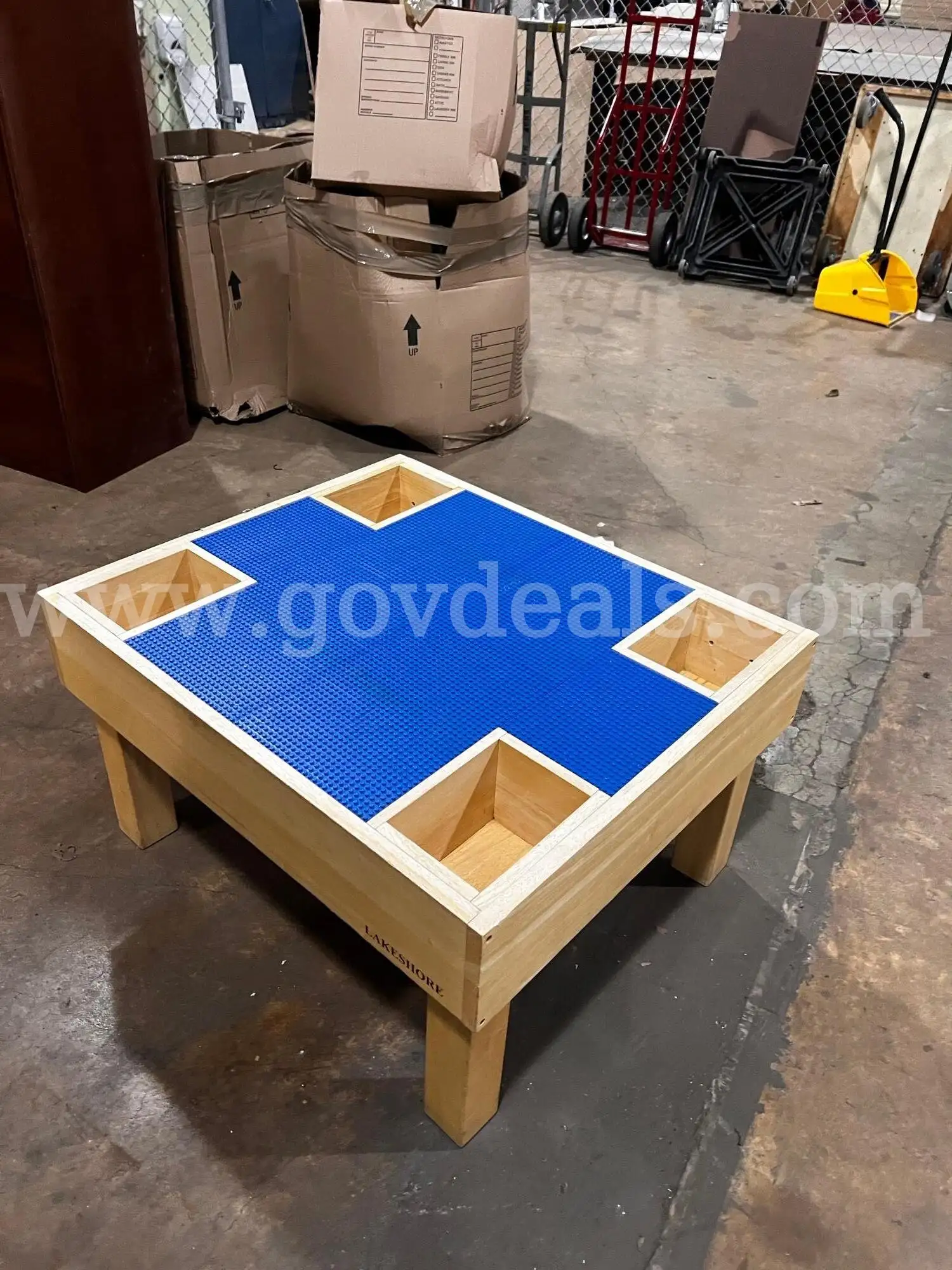 LEGO Play Table