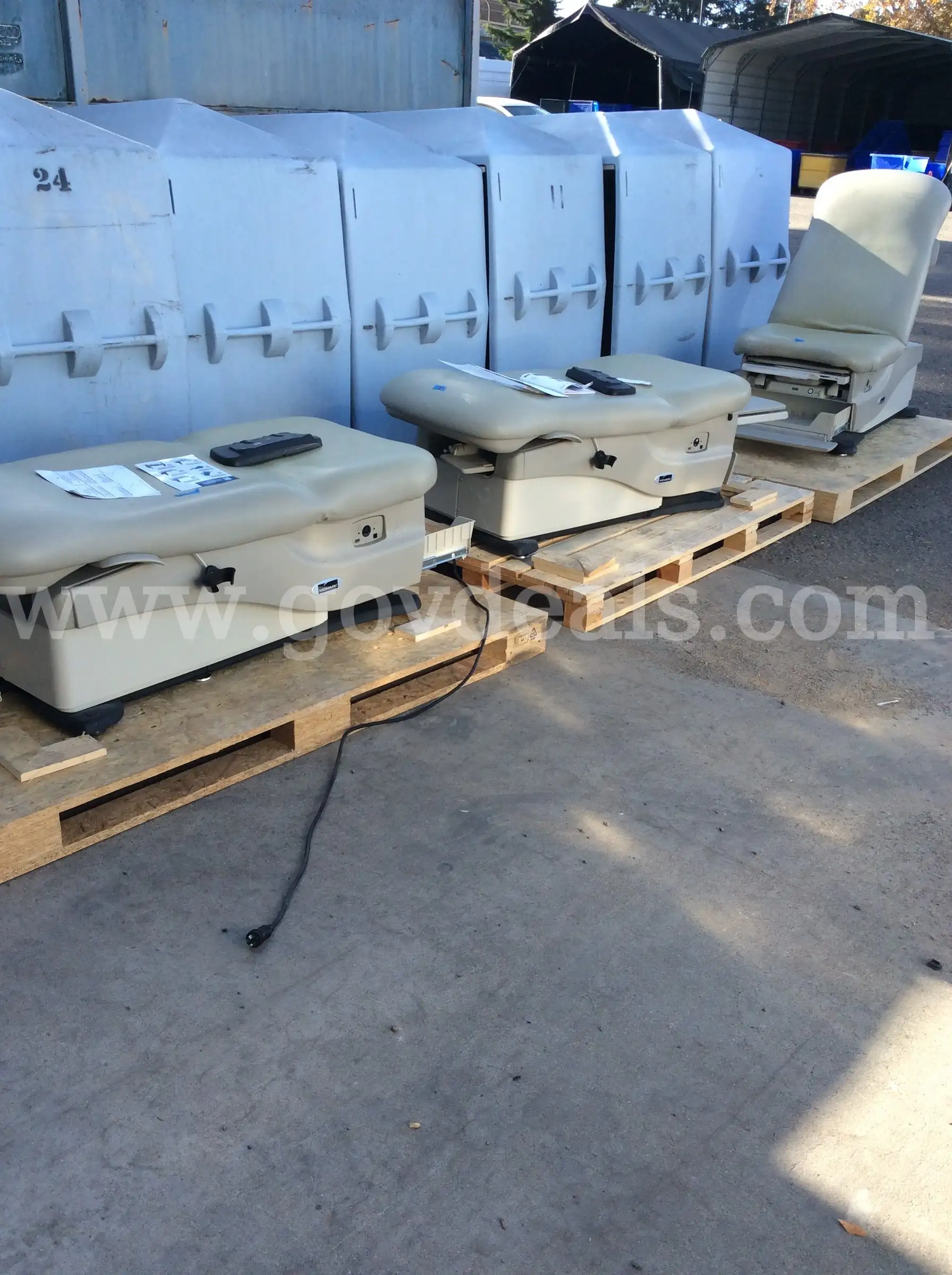 USED MIDMARK Exam Tables Chairs