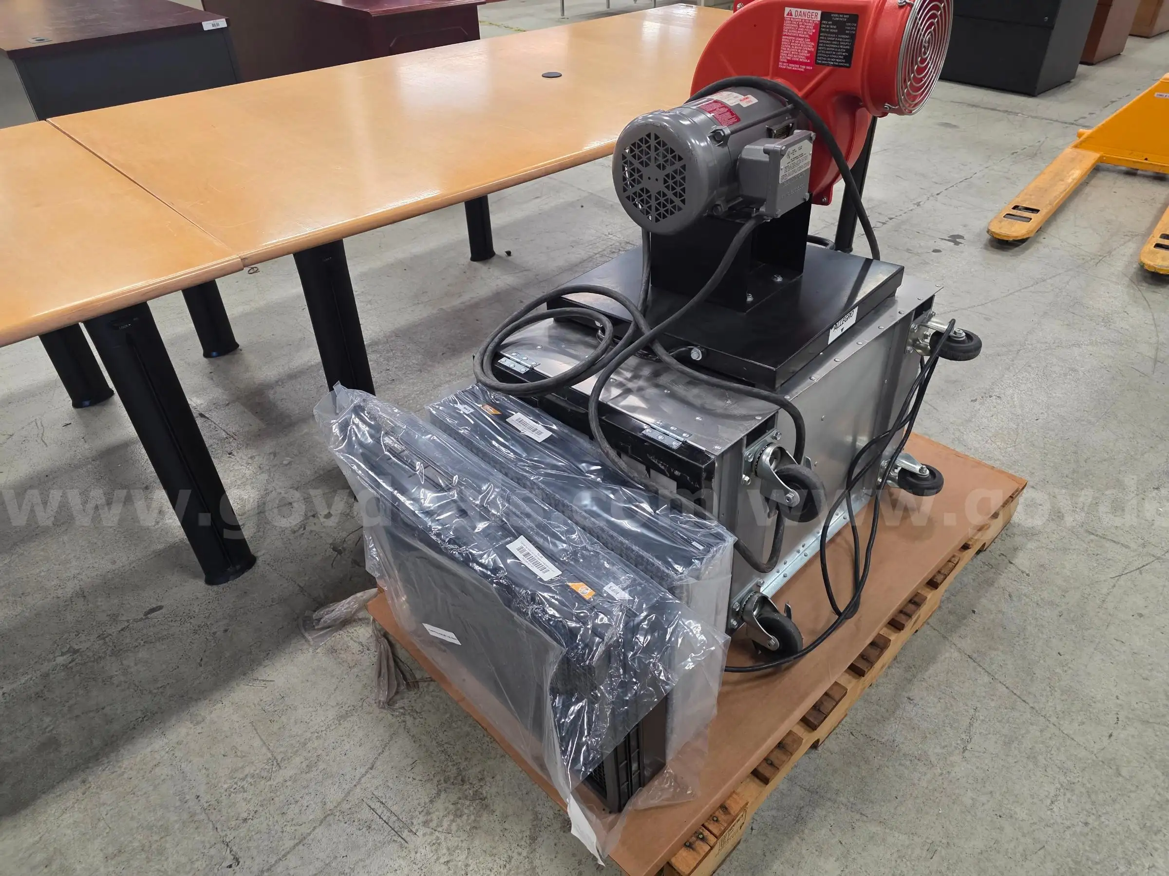 LOT Allegro Axial Blower HEPA-AIRE H1000V Industrial Air Scrubber Captair by erlab MF 3 BE Filters U