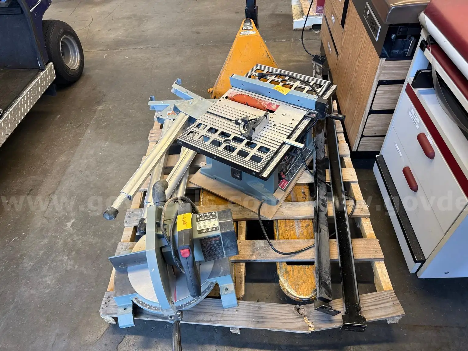 Lot of Delta Power Tools Table Saw Miter Saw & Accessories