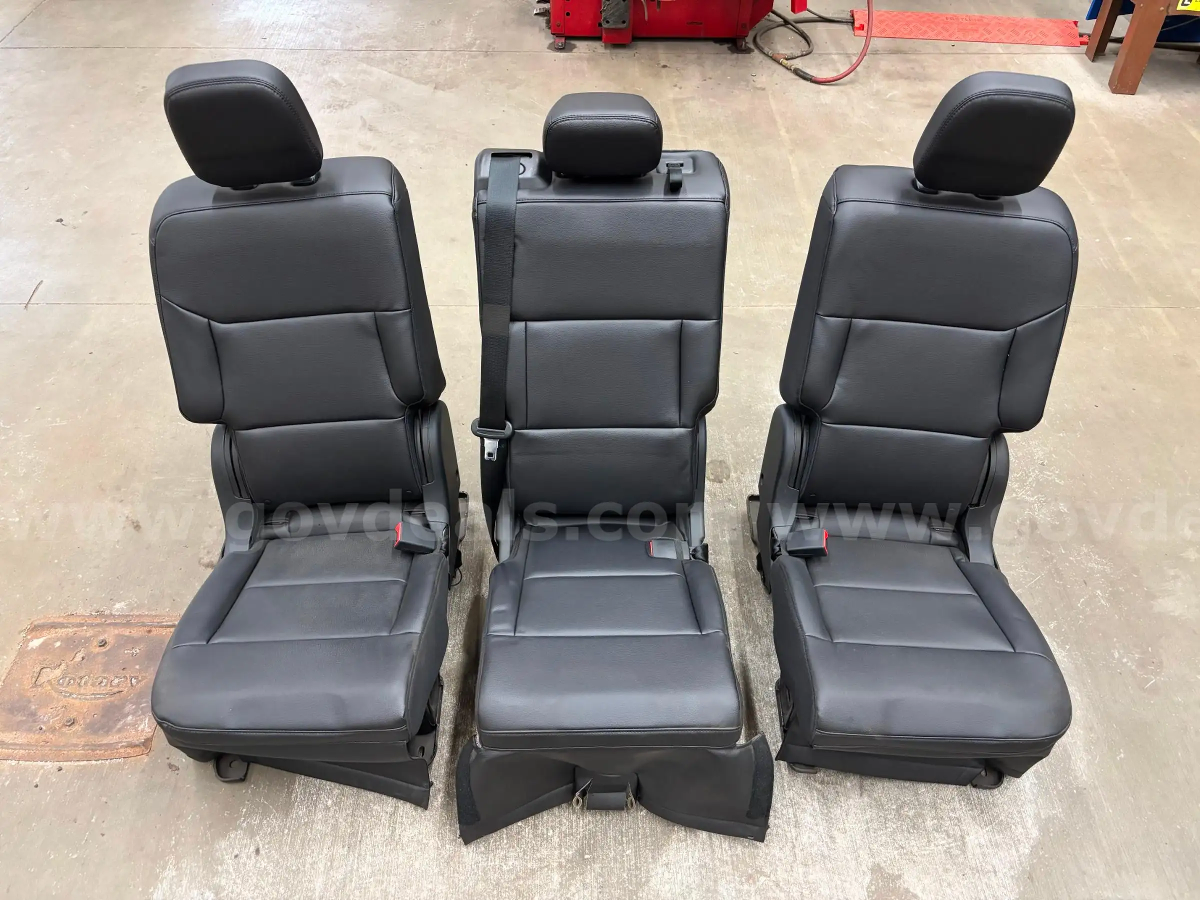 2nd row seats from 2022 Ford Explorer