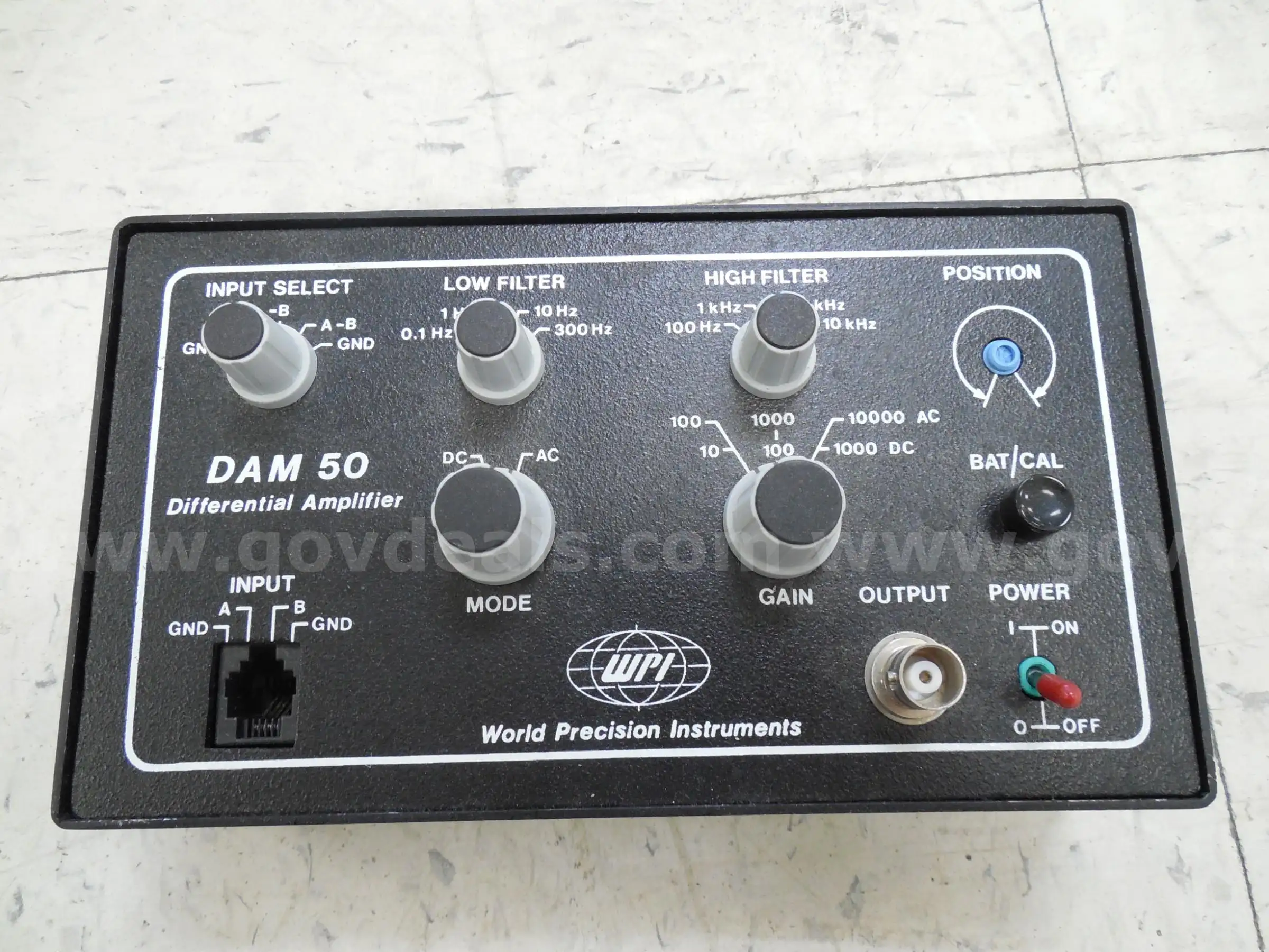 Differential amplifier