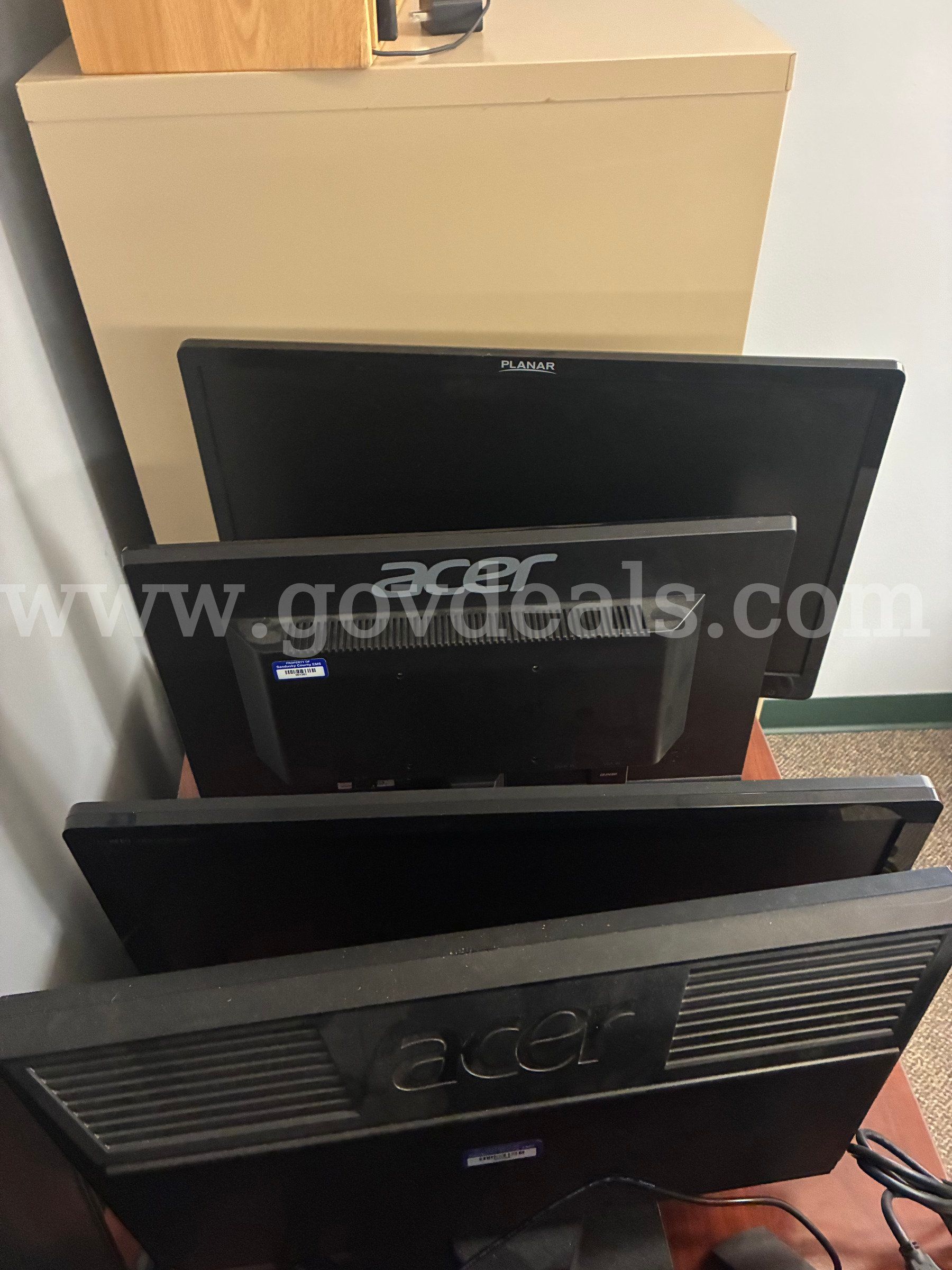 Lot of Various Computer Monitors