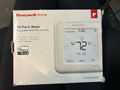 ? NEW ? Honeywell Home T6 Pro Z-Wave Thermostat - E