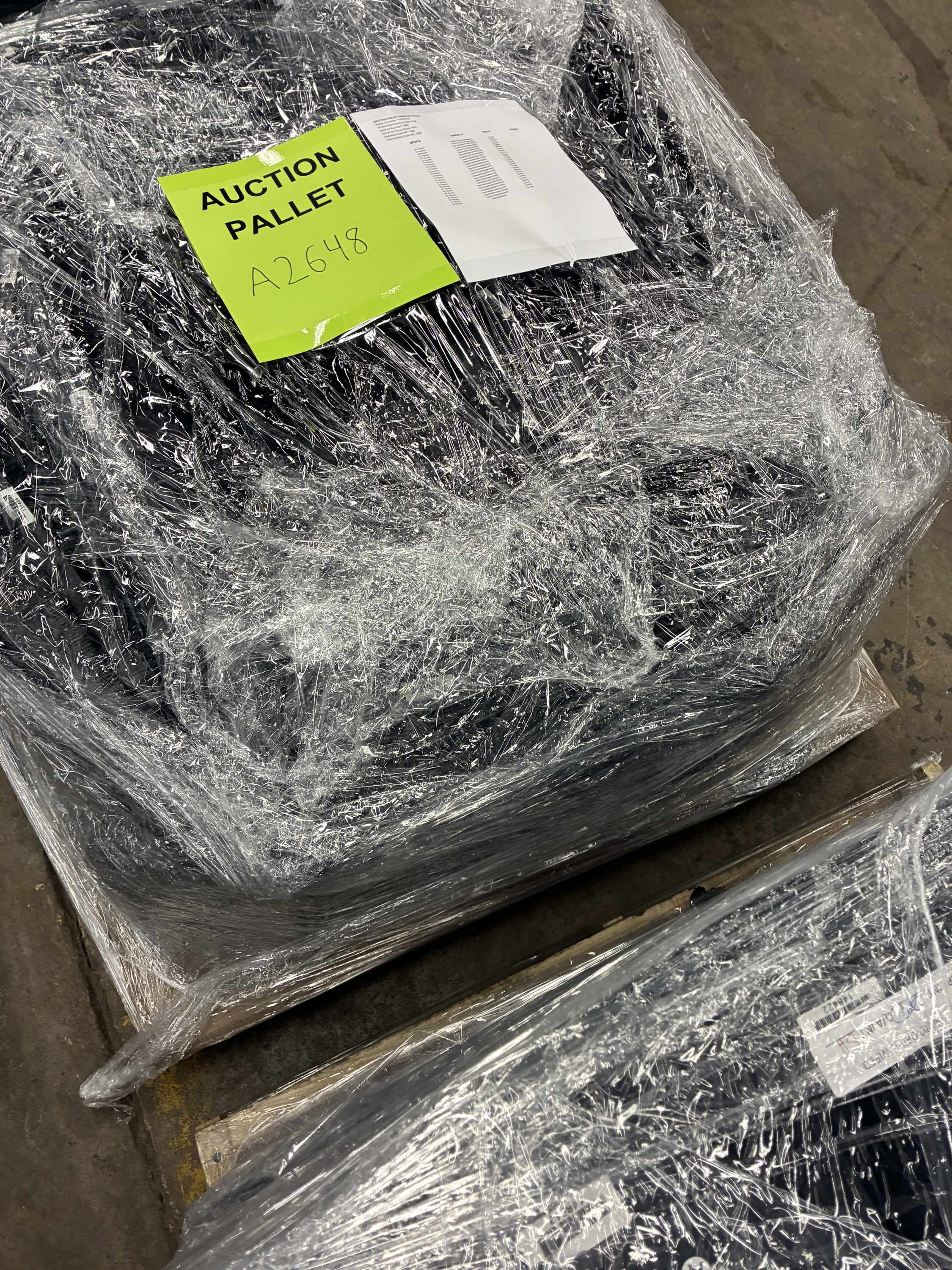 Pallet A2648 Monitors