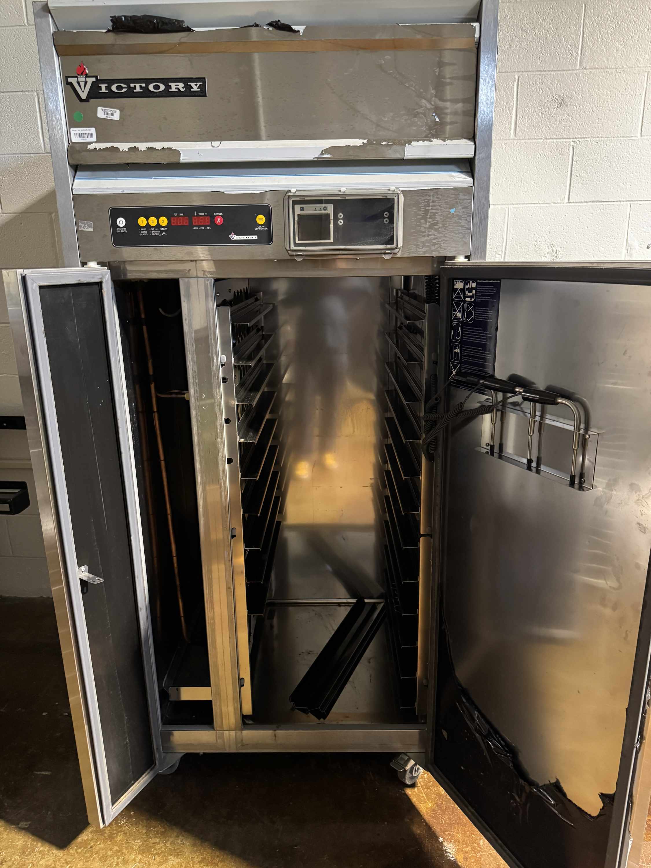 Upright Refrigeration Unit