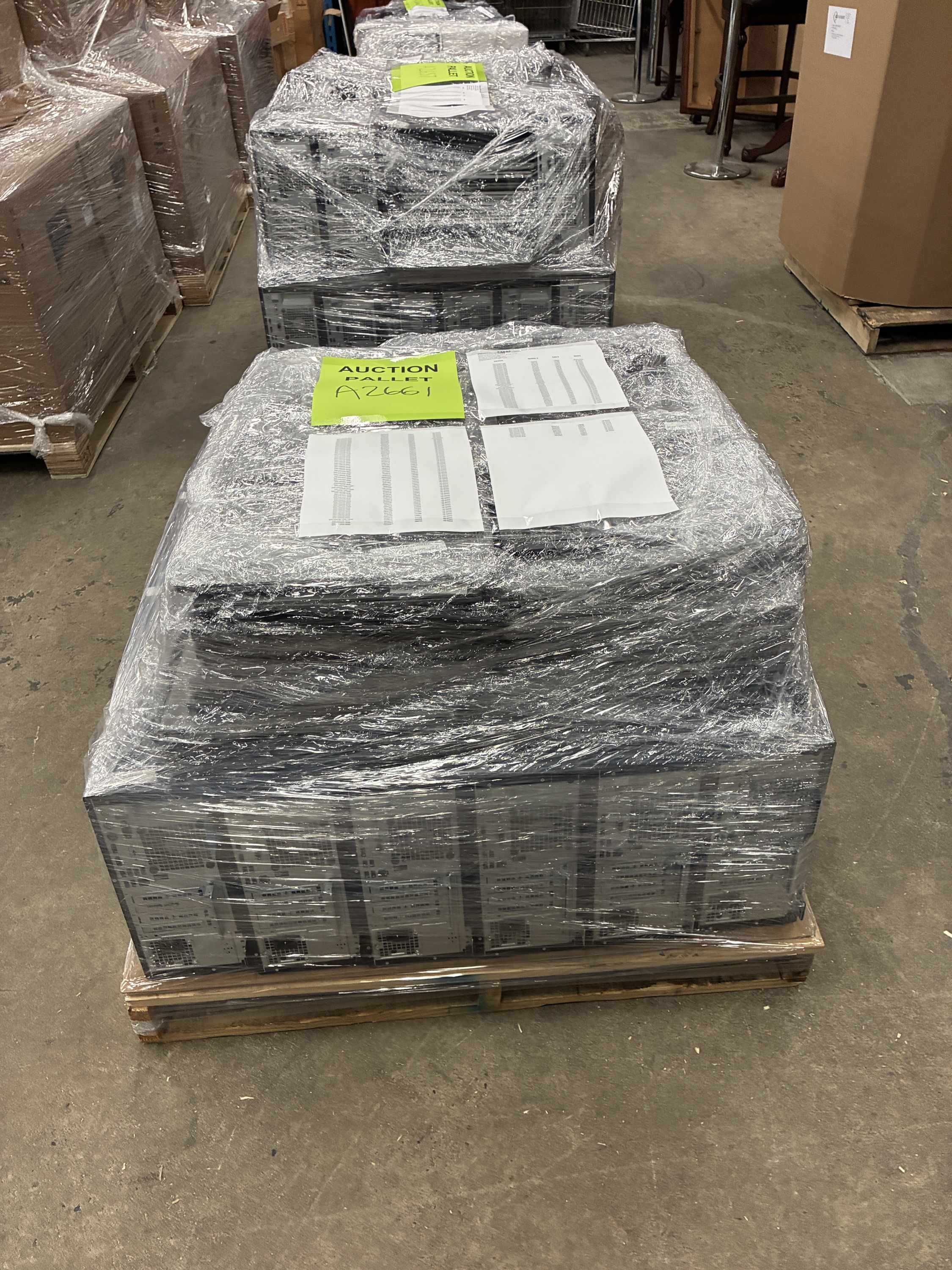 A2661 Pallet of laptops and PC's