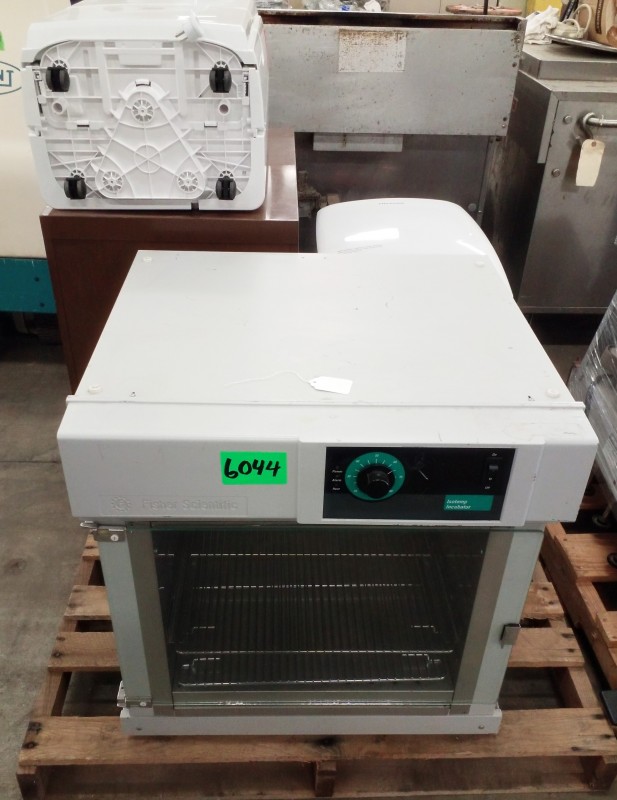 Lot # 6044 FISHER SCIENTIFIC ISOTEMP INCUBATOR GLOBAL DEHUMIDIFIERS &