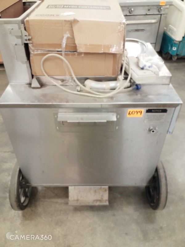 Lot # 6049 MAGICATER MOBILE DEEP FRYER