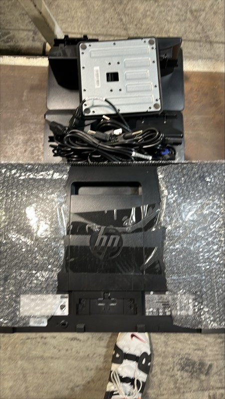 Lot # 21074 - UNTESTED Qty 5 HP P223a MONITORS