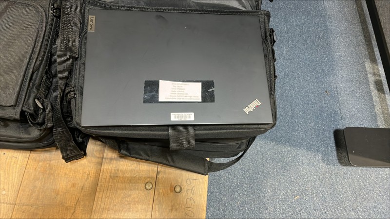 Lot # 21090 - Lot of (5) UNTESTED Lenovo Laptops in Carry bags