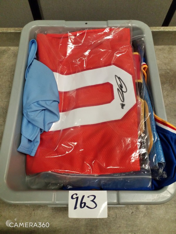 LOT # 963 TSA JERSEYS MISC - SIGNATURES MAY OR MAY NOT BE AUTHENTIC
