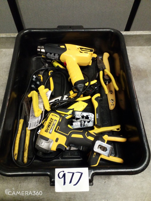 LOT # 977 TSA VARIOUS HAND TOOLS (YELLOW) - INCLUDING DEWALT & WAGNER