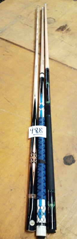 LOT # 988 TSA POOL CUES (3)