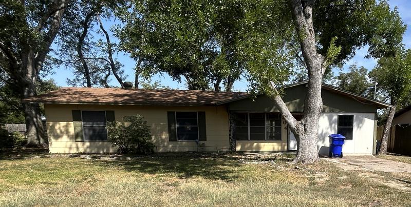 Foreclosure in YOAKUM, TX