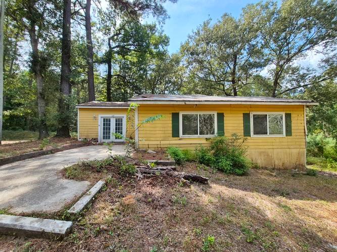 Foreclosure in LIVINGSTON, TX