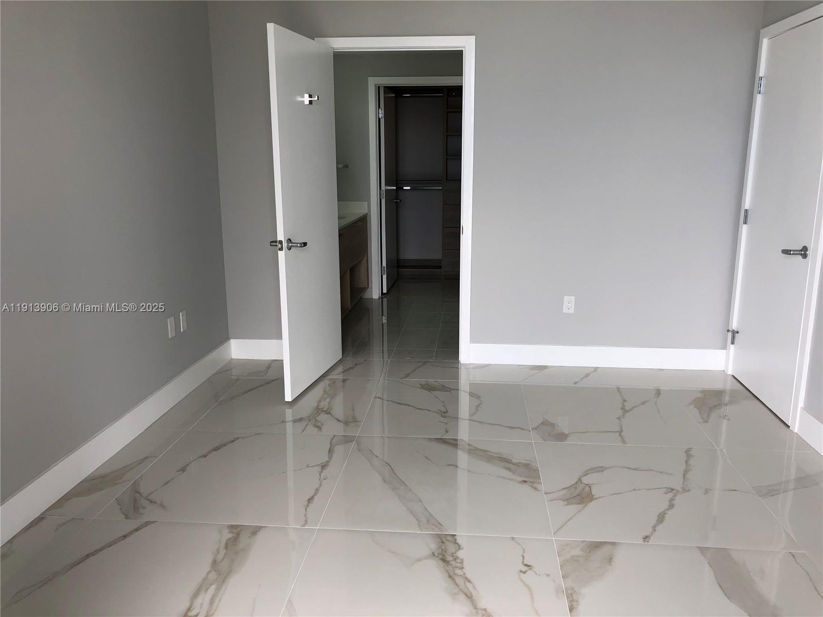 Foreclosure in North Miami Beach, FL
