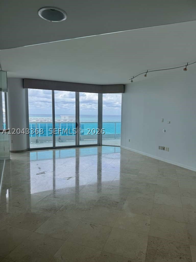 Foreclosure in Miami Beach, FL