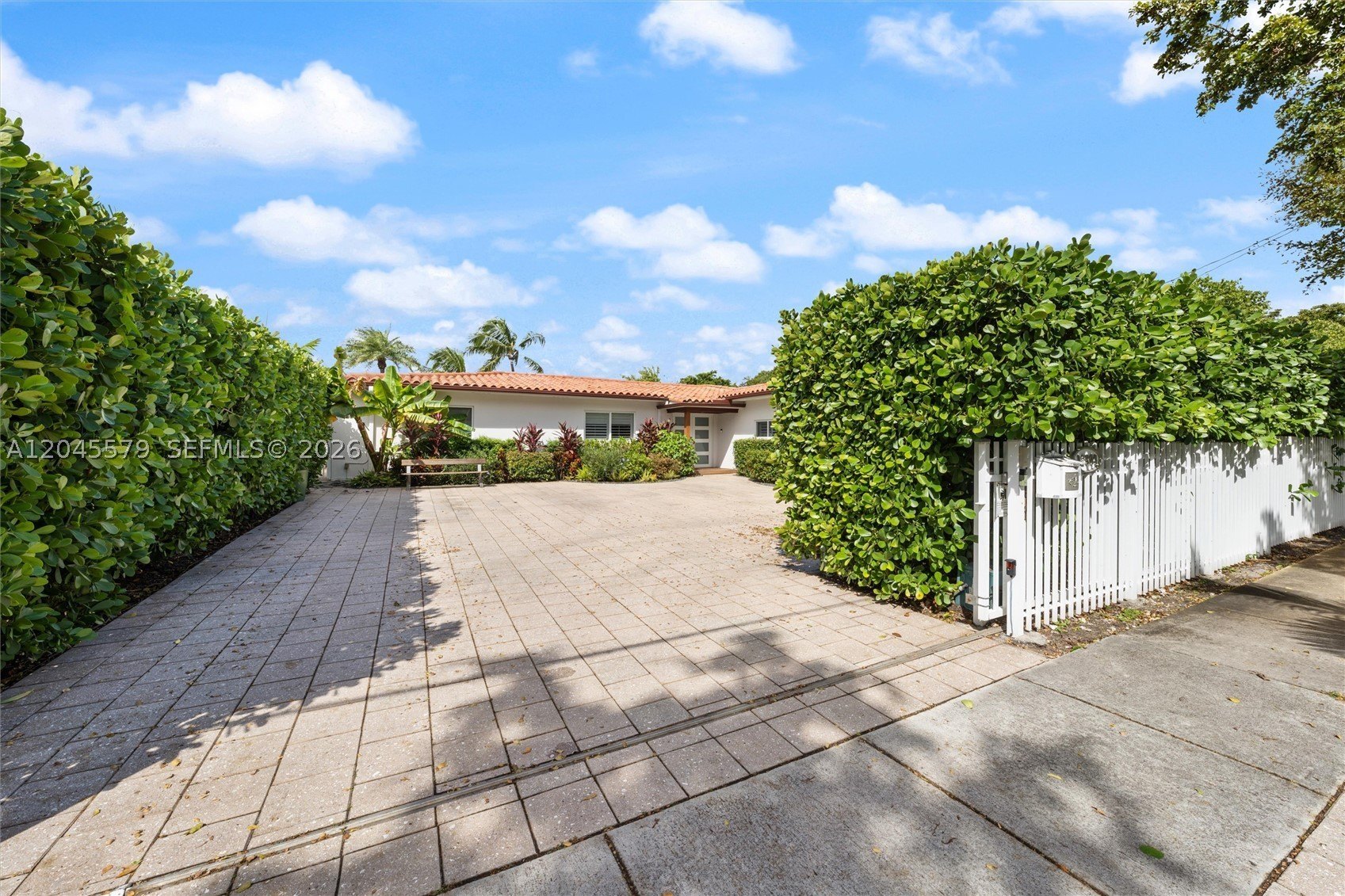 Foreclosure in North Miami, FL
