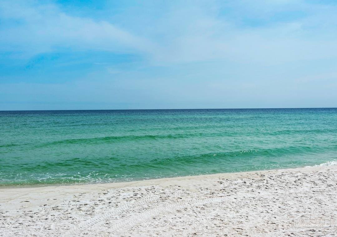 Foreclosure in Navarre Beach, FL