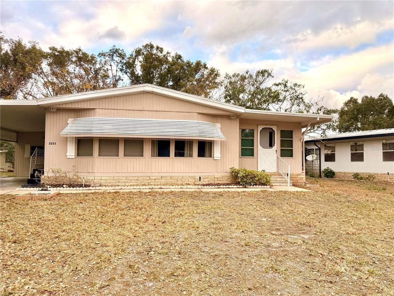 Foreclosure in Zellwood, FL